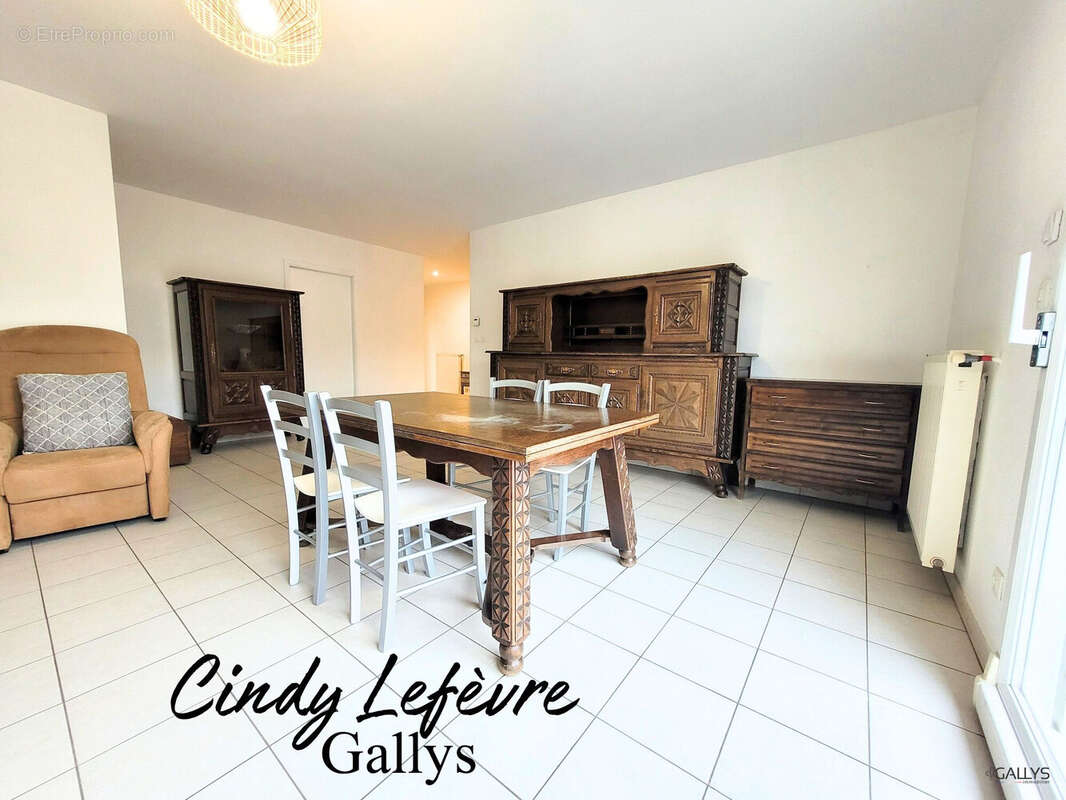 Maison à LEXY