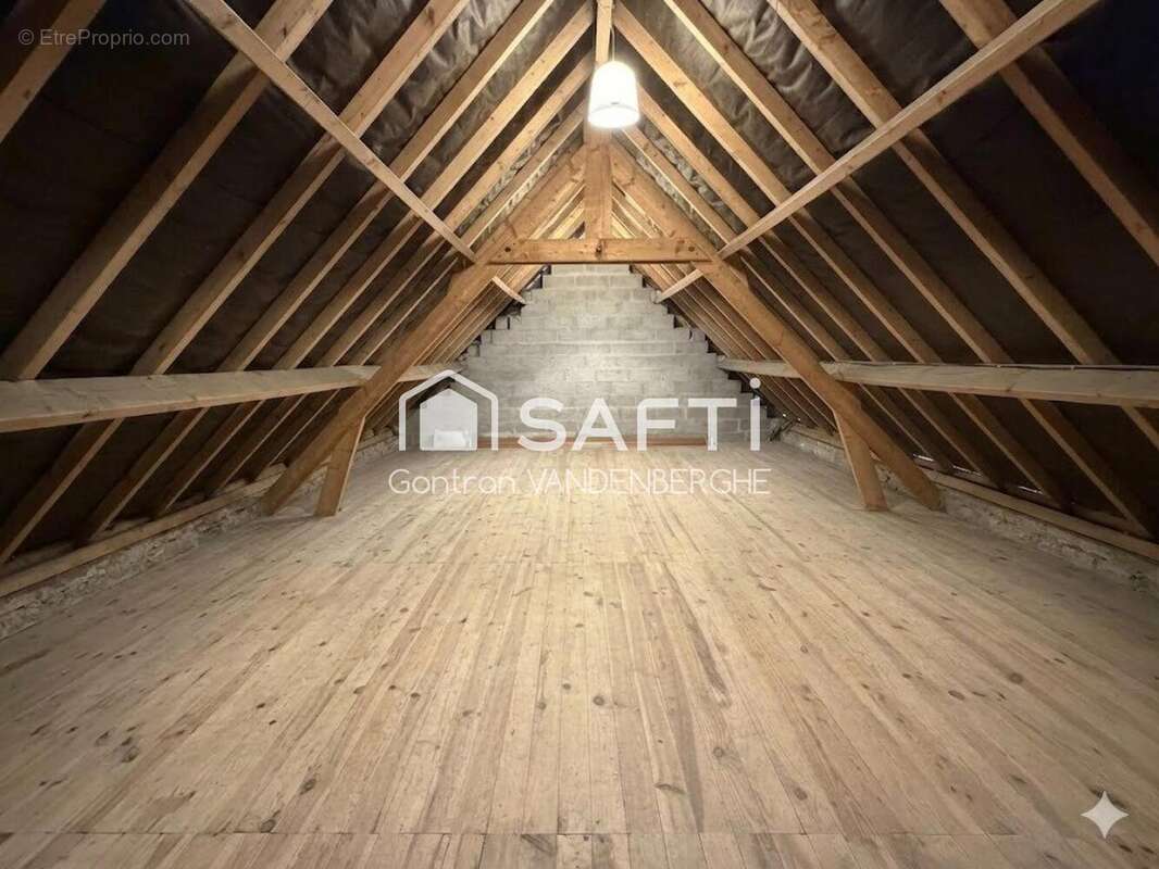 Maison 138 m² à Saint-Georges-Sur-L'aa  - photo 4