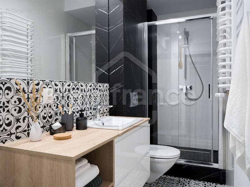 Appartement à CHARBONNIERES-LES-BAINS