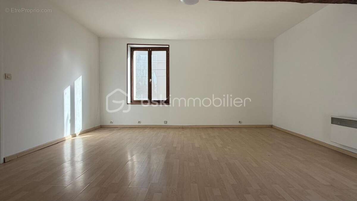 Maison à NANTEUIL-LES-MEAUX