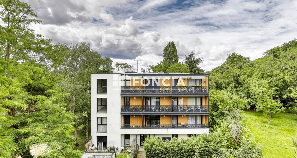 Appartement à LIMEIL-BREVANNES
