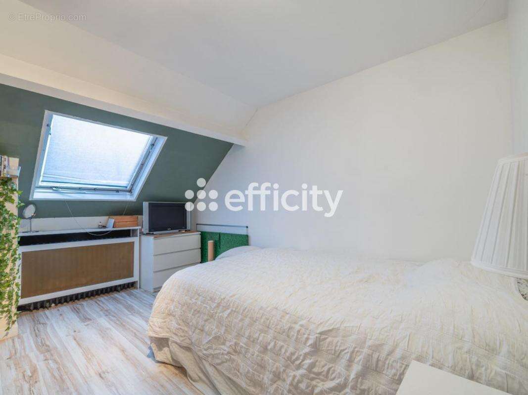 Maison à BRY-SUR-MARNE