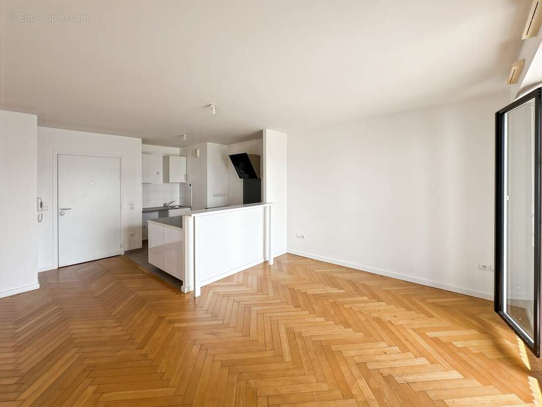 Appartement à COLOMBES