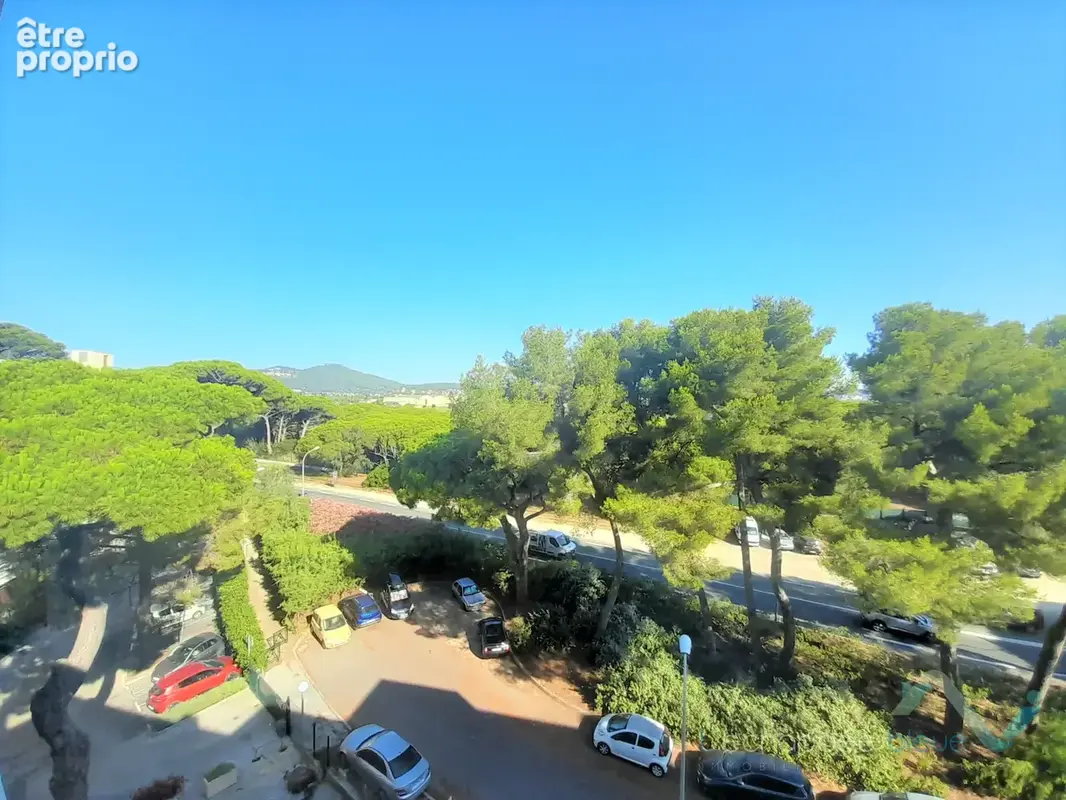 Photo Appartement à Hyeres au prix de 169 600€