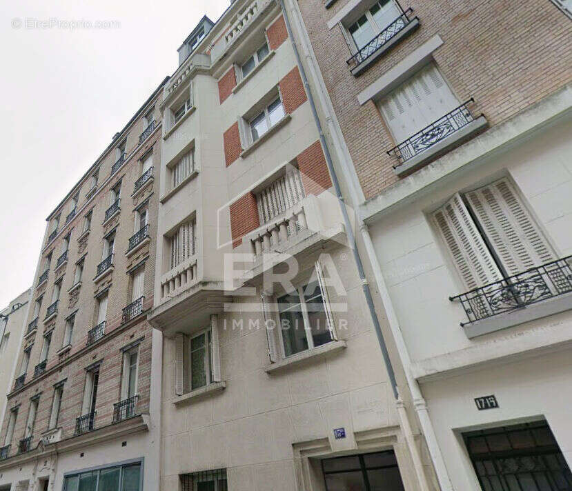 Appartement à PARIS-20E
