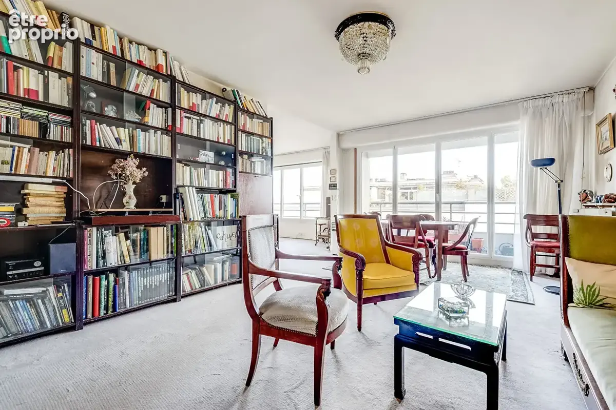 Appartement 3 pièces au DERNIER ÉTAGE avec EXTÉRIEUR à vendre à Ménilmontant (75020) ! - photo 2