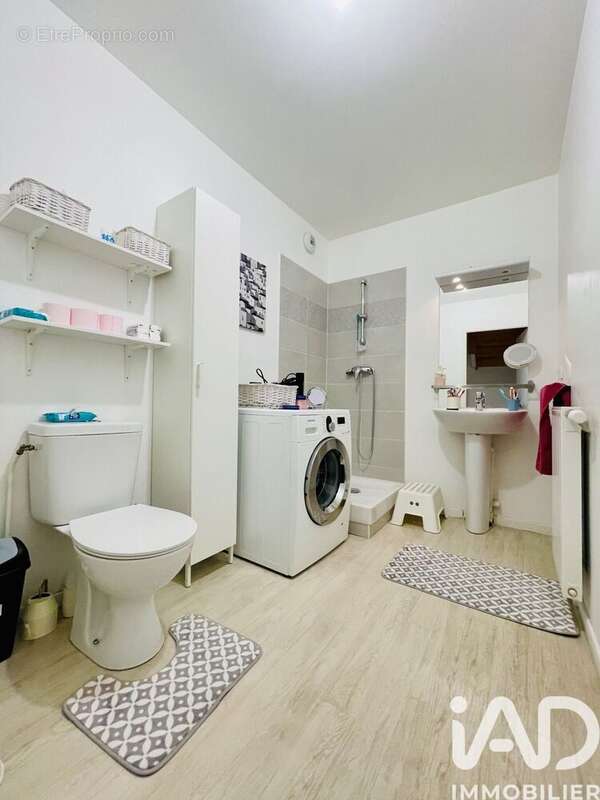 Photo 8 - Appartement à CORBEIL-ESSONNES