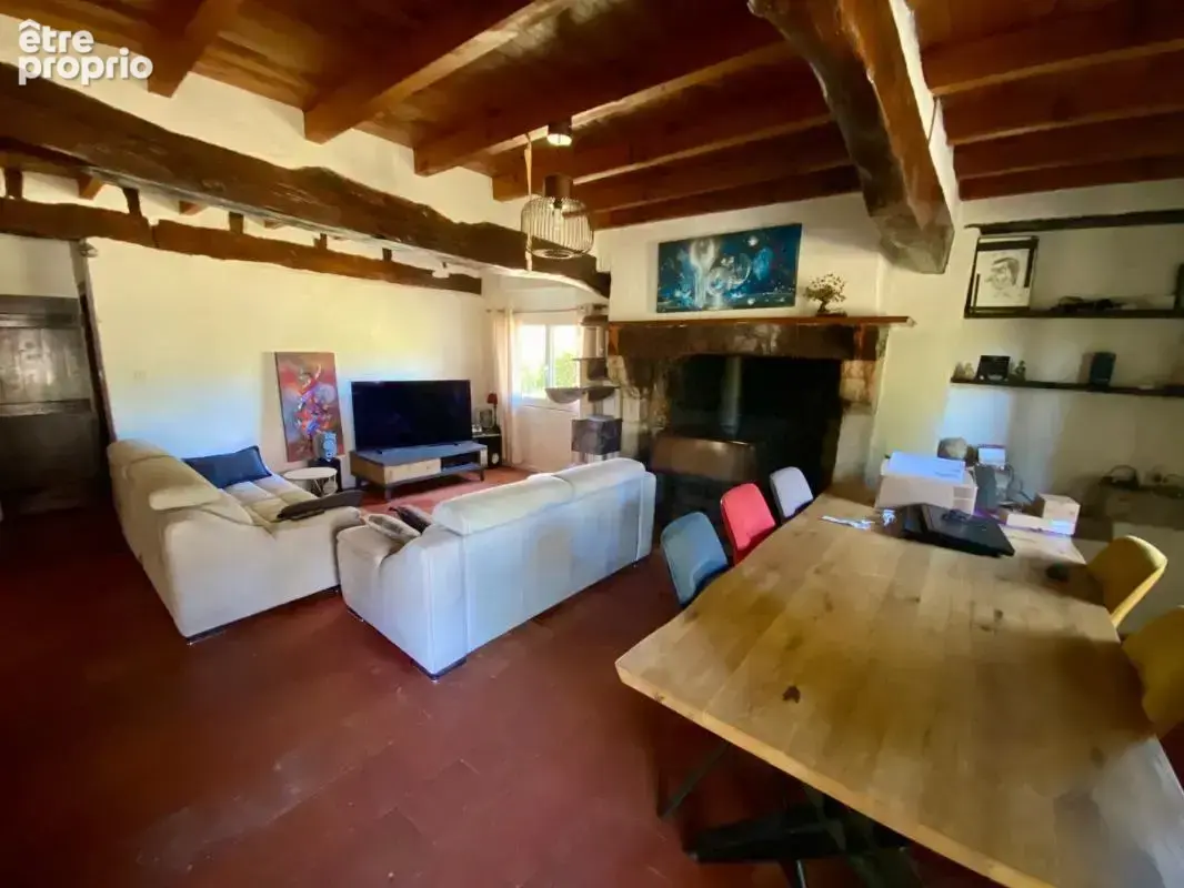 Maison a colombages renovee avec gite independant sur 2700 m2 de terrain a lacquy - photo 10
