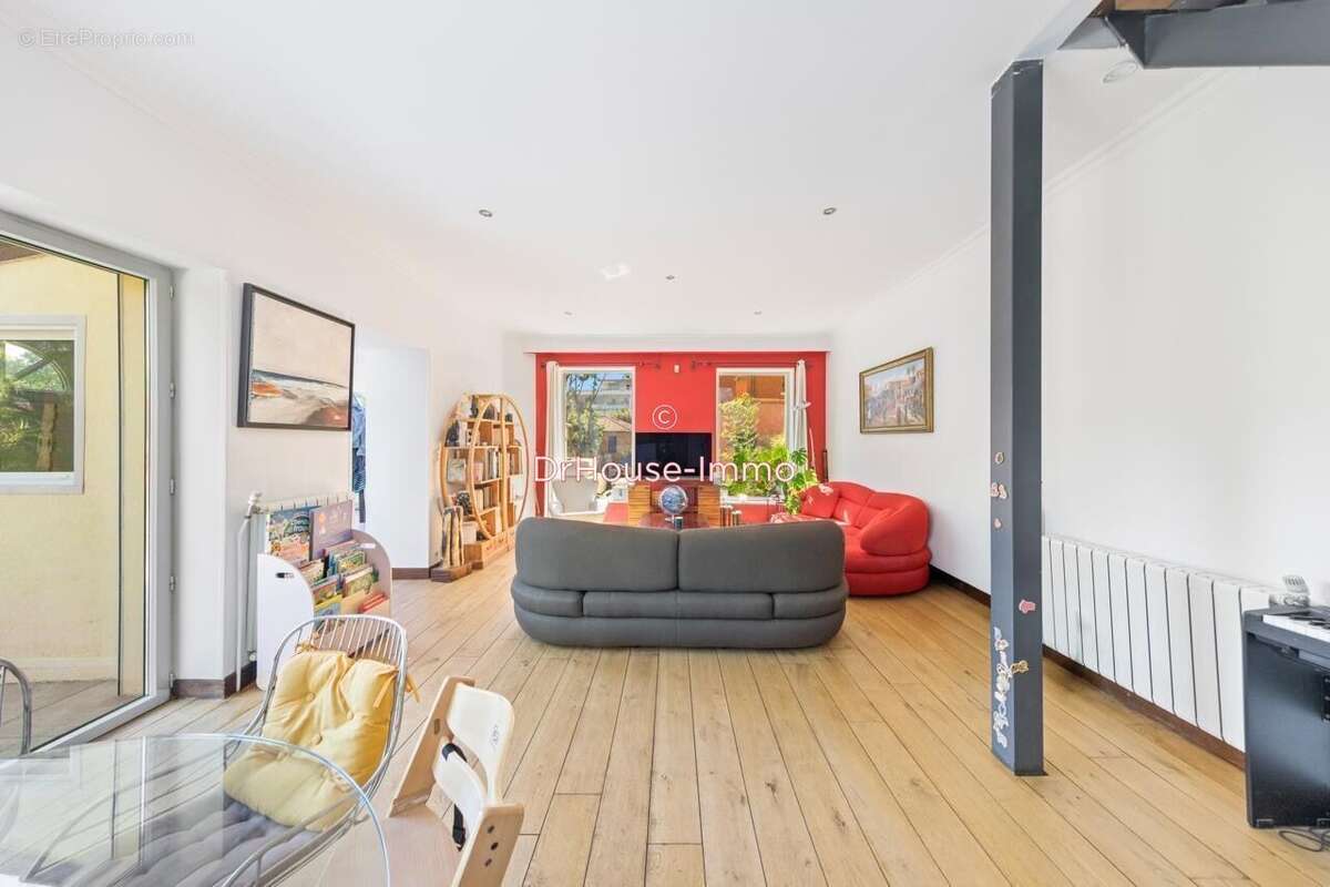 Appartement 121 m² à Toulon  - photo 7