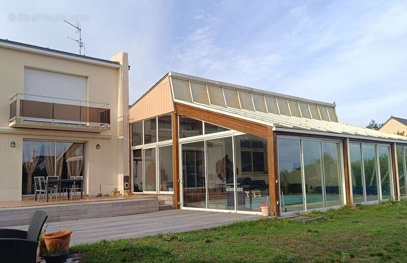 Maison à SAINT-HERBLON