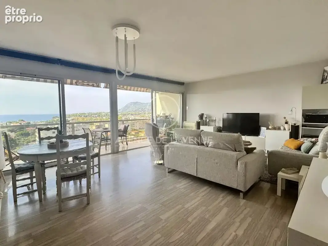 Appartement vue mer t3 83500 la seyne sur mer - photo 3