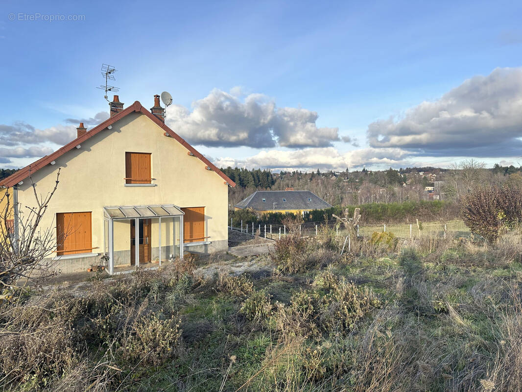 Maison à LES ANCIZES-COMPS