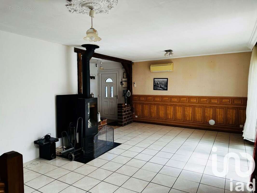 Photo 2 - Maison à BOURANTON