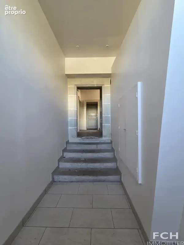 Vieux vichy - t4 triplex atypique de 109 m2 - photo 19