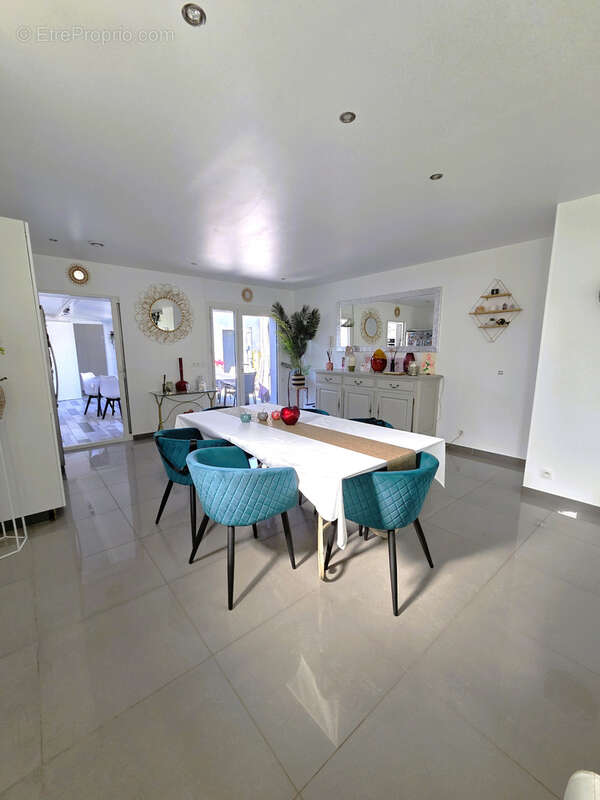 Maison à SAVIGNY-SUR-ORGE