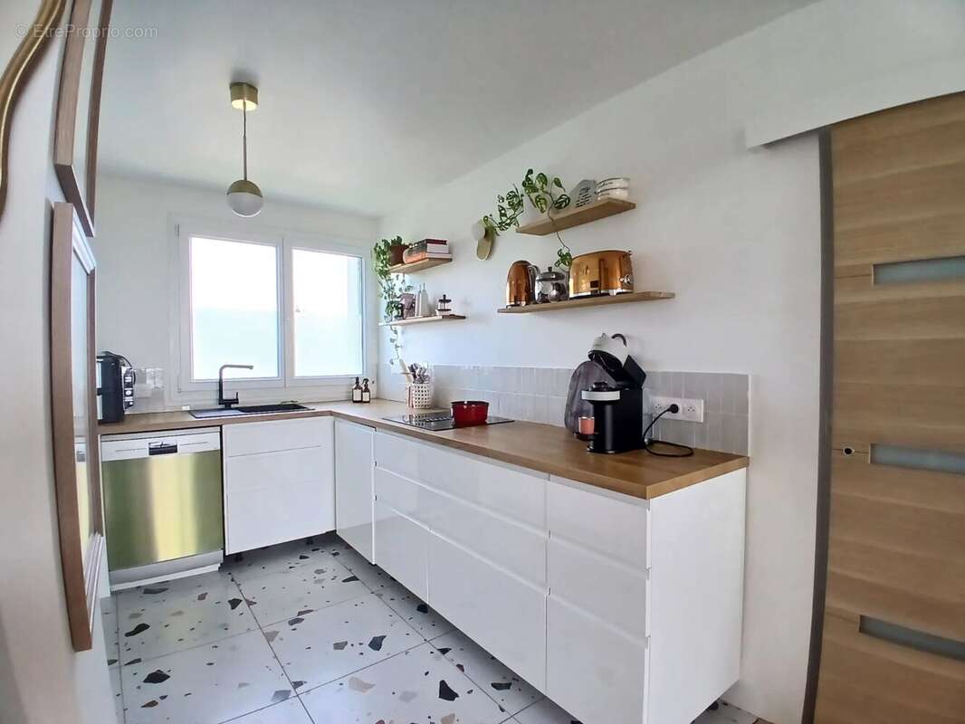 Appartement à HOUILLES