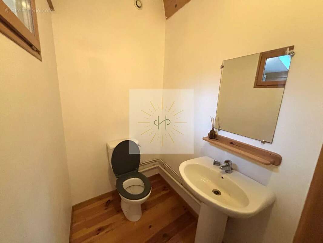 Maison à MONTELIMAR