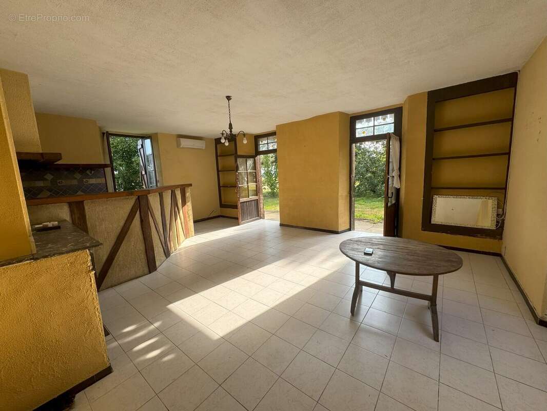 Maison à CASTELNAU-MAGNOAC