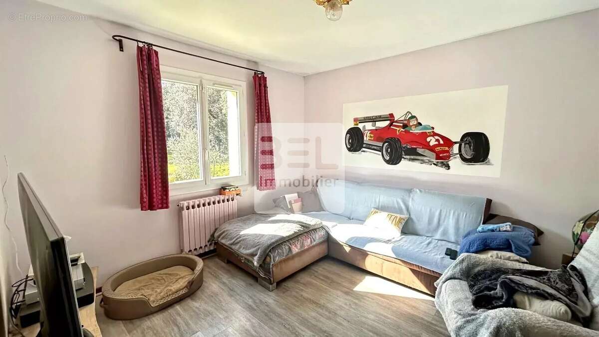 Maison à JONQUERETTES