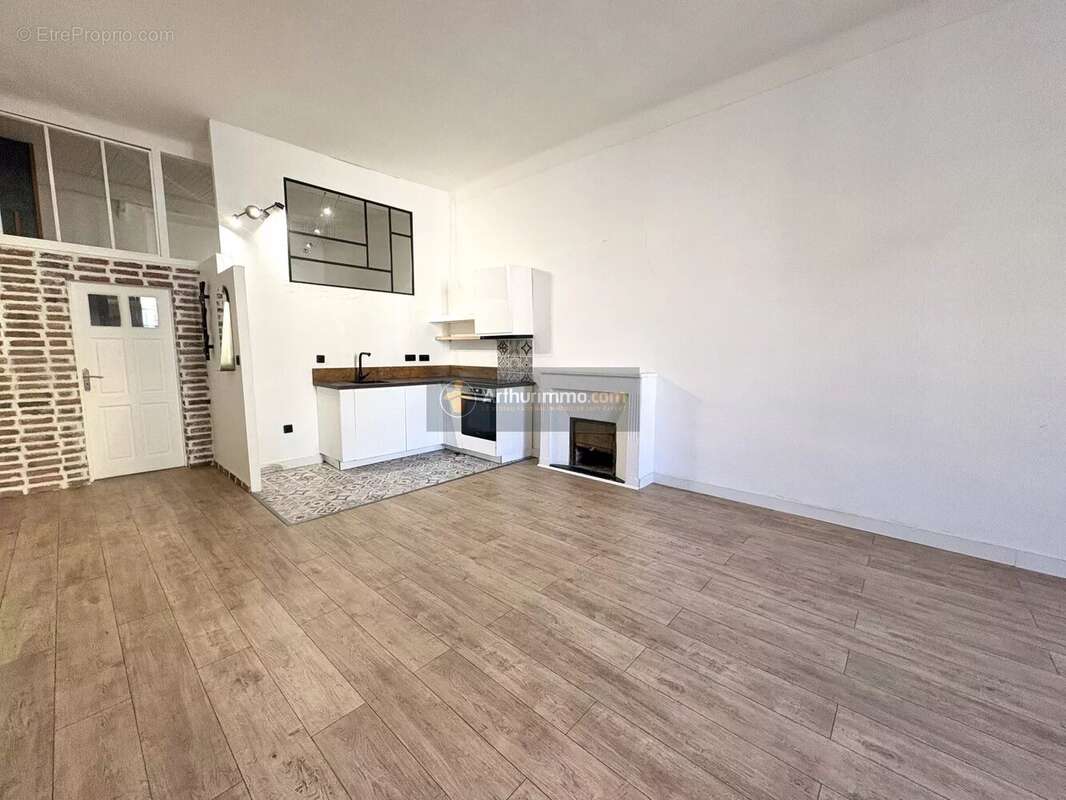 Appartement à FREJUS