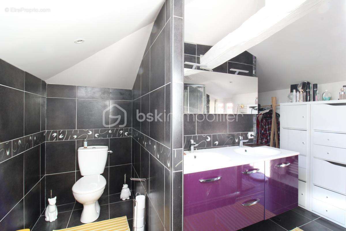 Maison à VILLENEUVE-DE-MARSAN