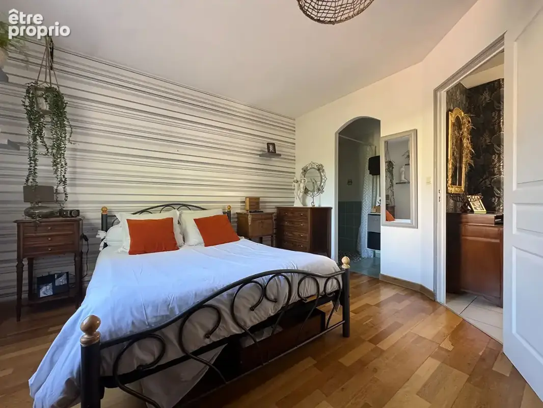 Maison familiale  de 5 pièces avec jardin _ Clermont Créans - photo 6