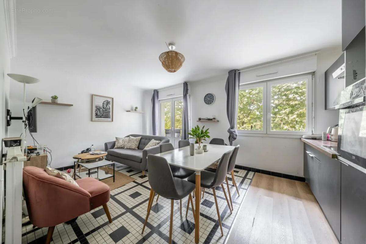 Appartement à BORDEAUX