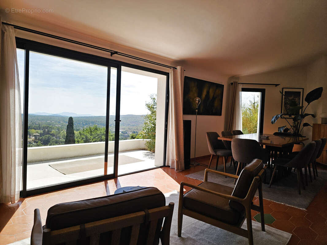 Maison à SAINT-VALLIER-DE-THIEY