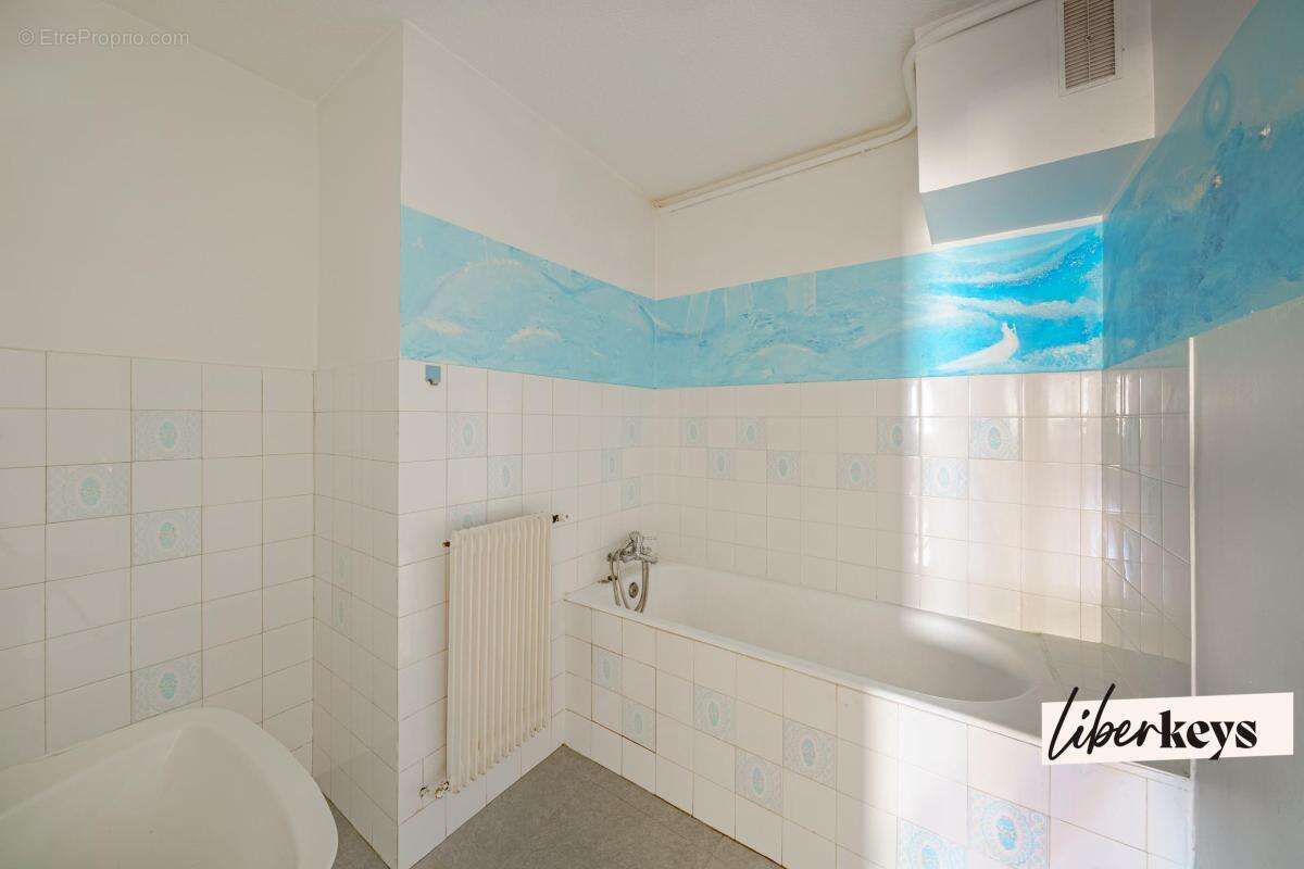 Appartement à MARSEILLE-8E