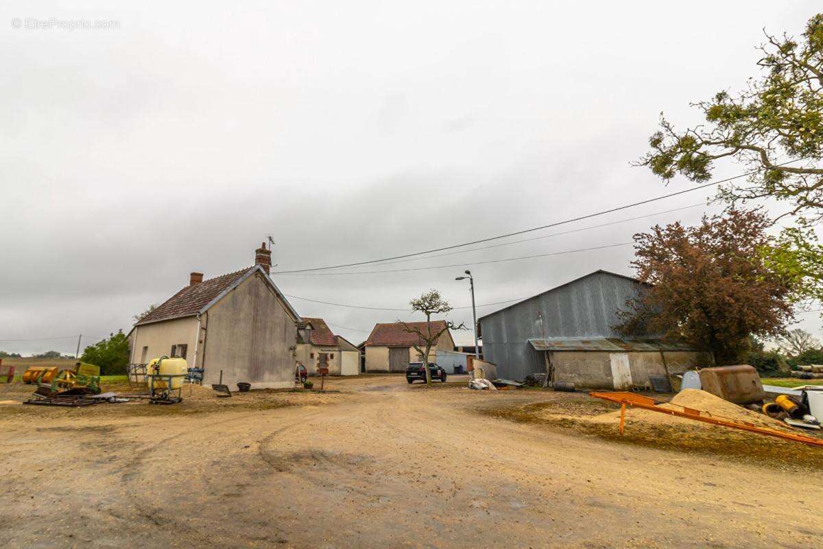 Maison à CHABRIS