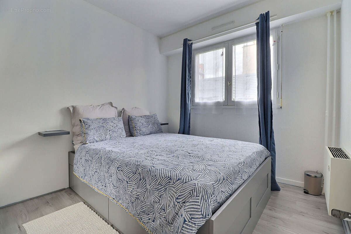 Appartement à AUBERVILLIERS