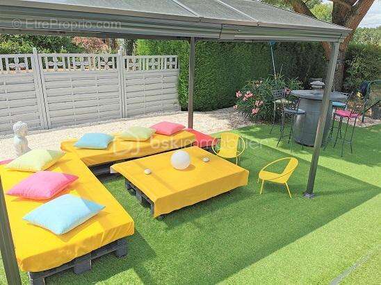 Maison à SAINT-EMILION