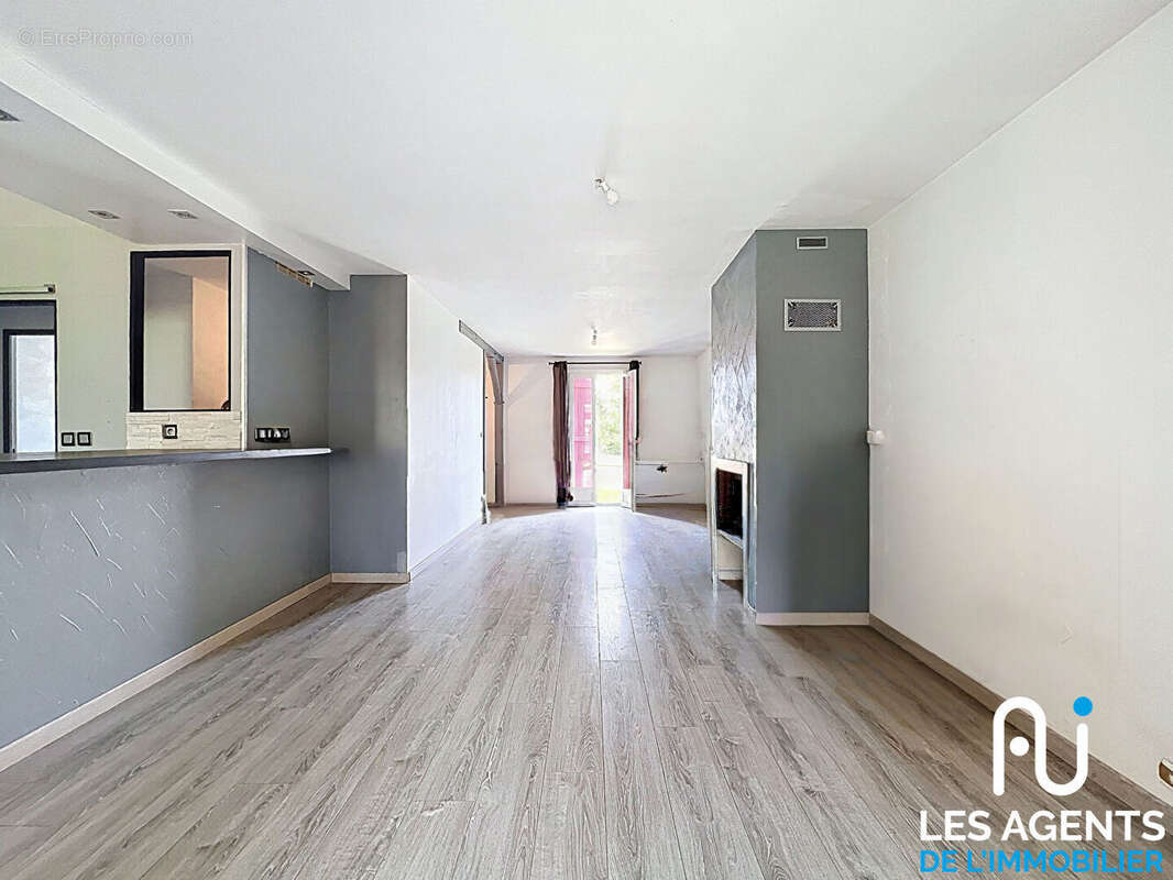 Maison à MEUNG-SUR-LOIRE