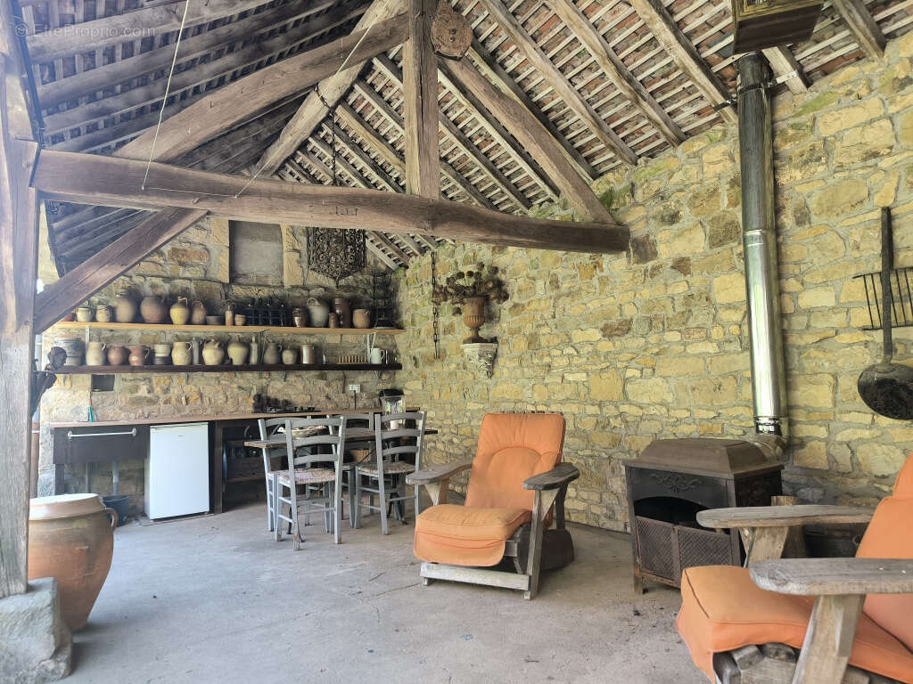 Maison à SAINT-REVERIEN