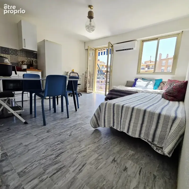 Appartement à VENCE