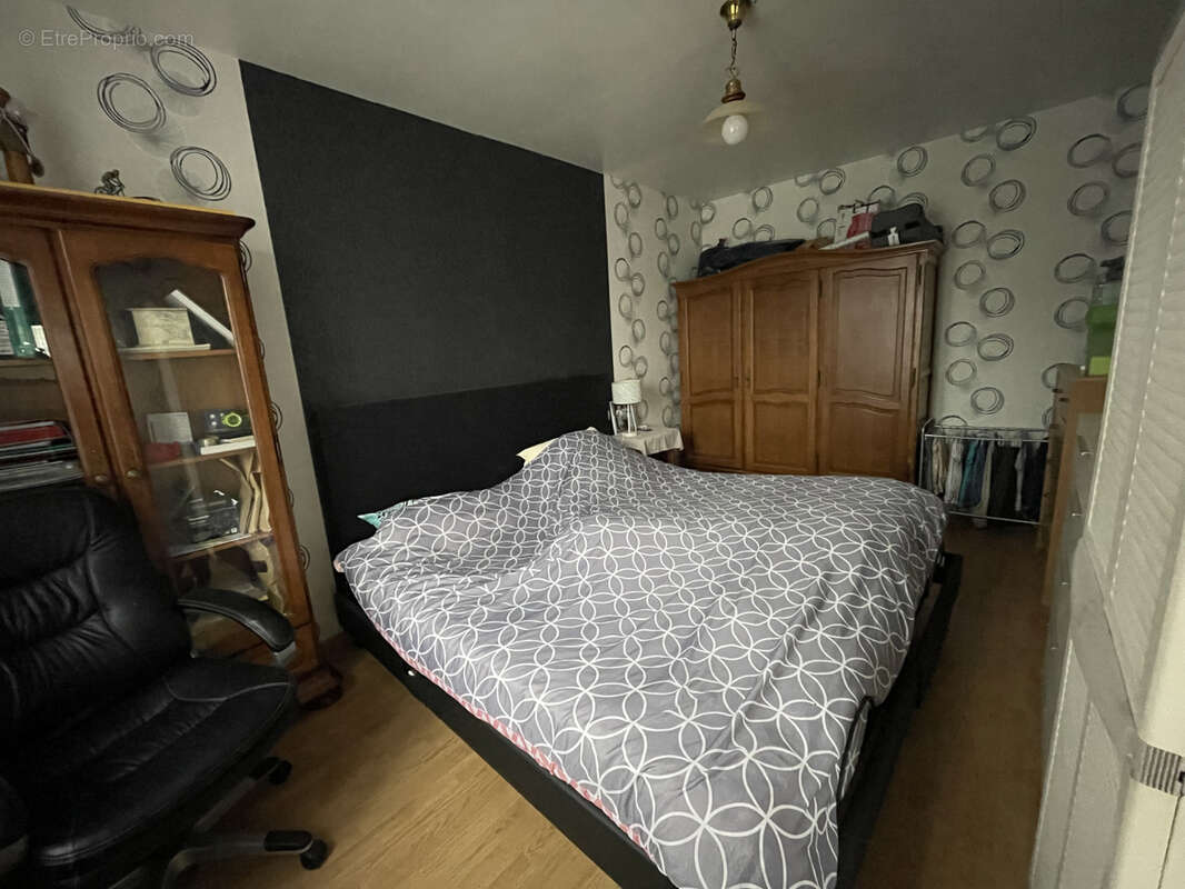 Maison à SAINTE-GENEVIEVE