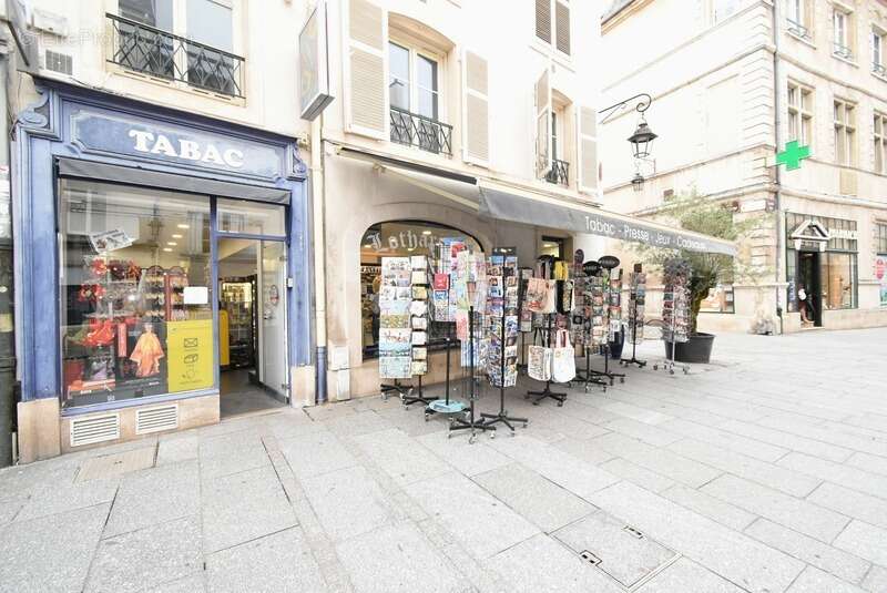 Fonds de commerce à vendre NANCY (54) : TABAC - FDJ - PMU - RELAIS POSTAL - SOUVENIRS - DIVERS - 81 m2 - Emplacement n° 1 en ang - photo 8