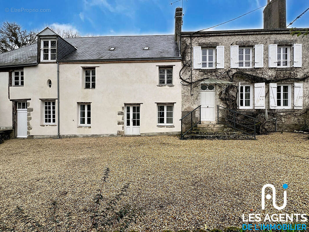 Maison à MEUNG-SUR-LOIRE