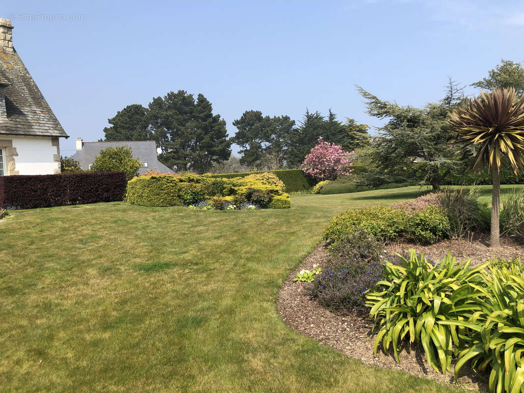 Maison à PLOUBAZLANEC