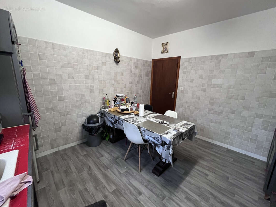 Maison à CORNEILHAN