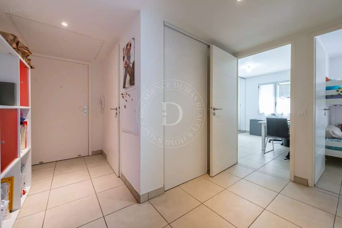 Beaulieu-sur-Mer – Appartement 3 pièces avec jardin, terrasse et garage - photo 8