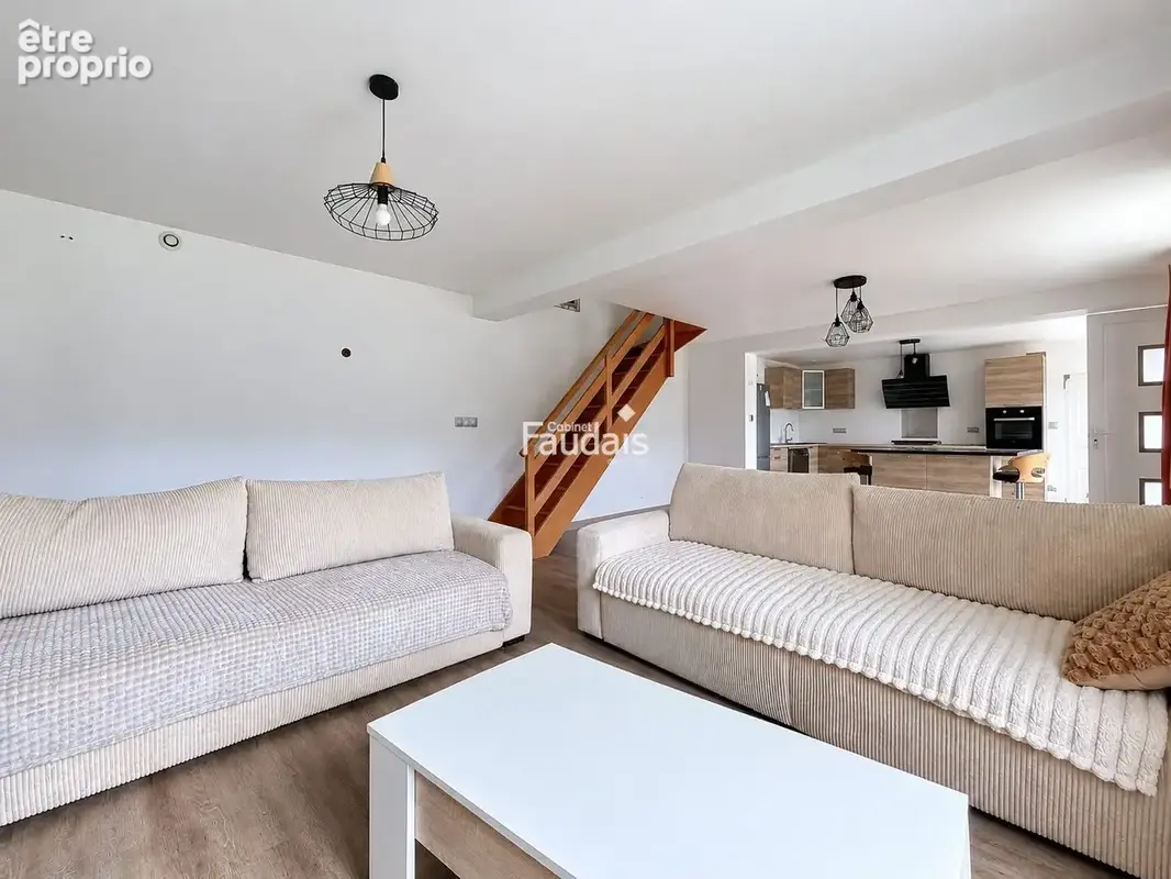 Maison 4 pièces 81 m² à vendre à Saint-Amand (50160) - photo 3