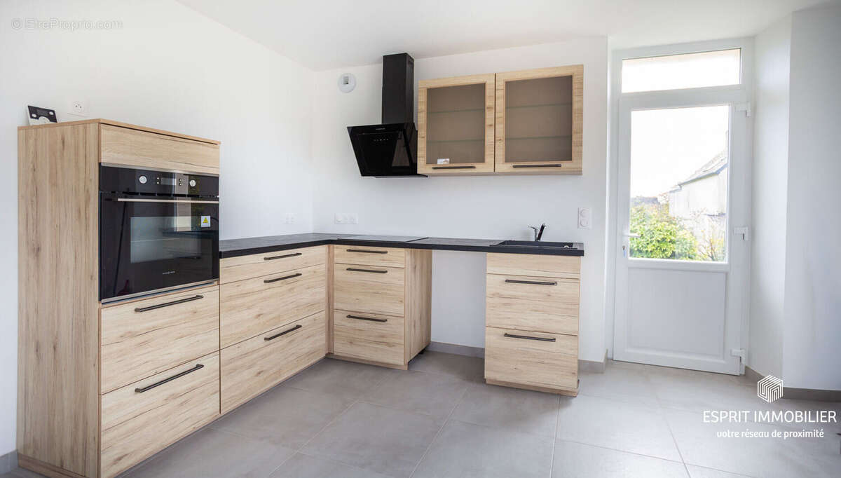 Maison à RIEC-SUR-BELON