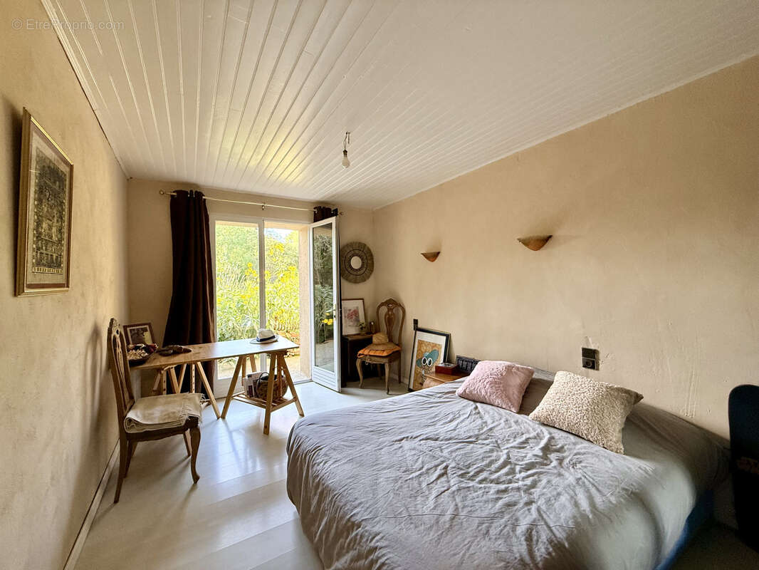 Maison à MONDONVILLE