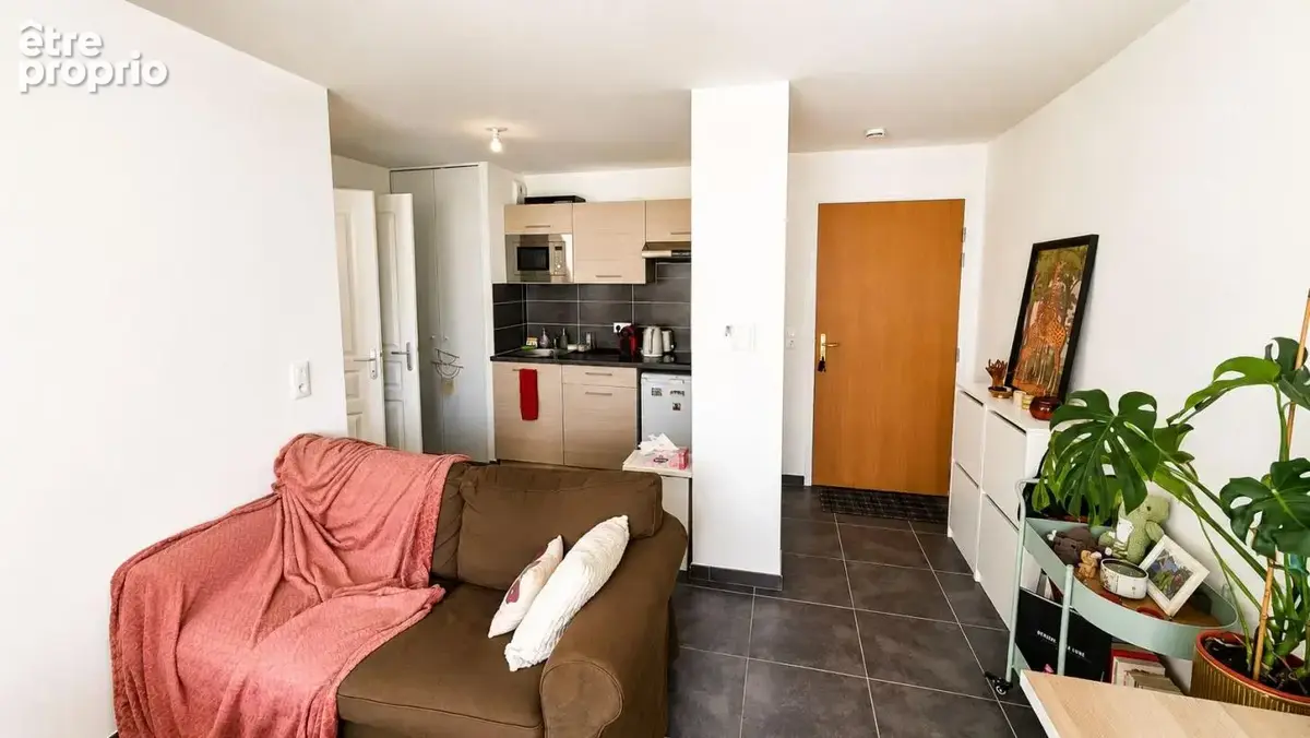 Appartement type 2, facultés, ascenseur, stationnement privatif - photo 3