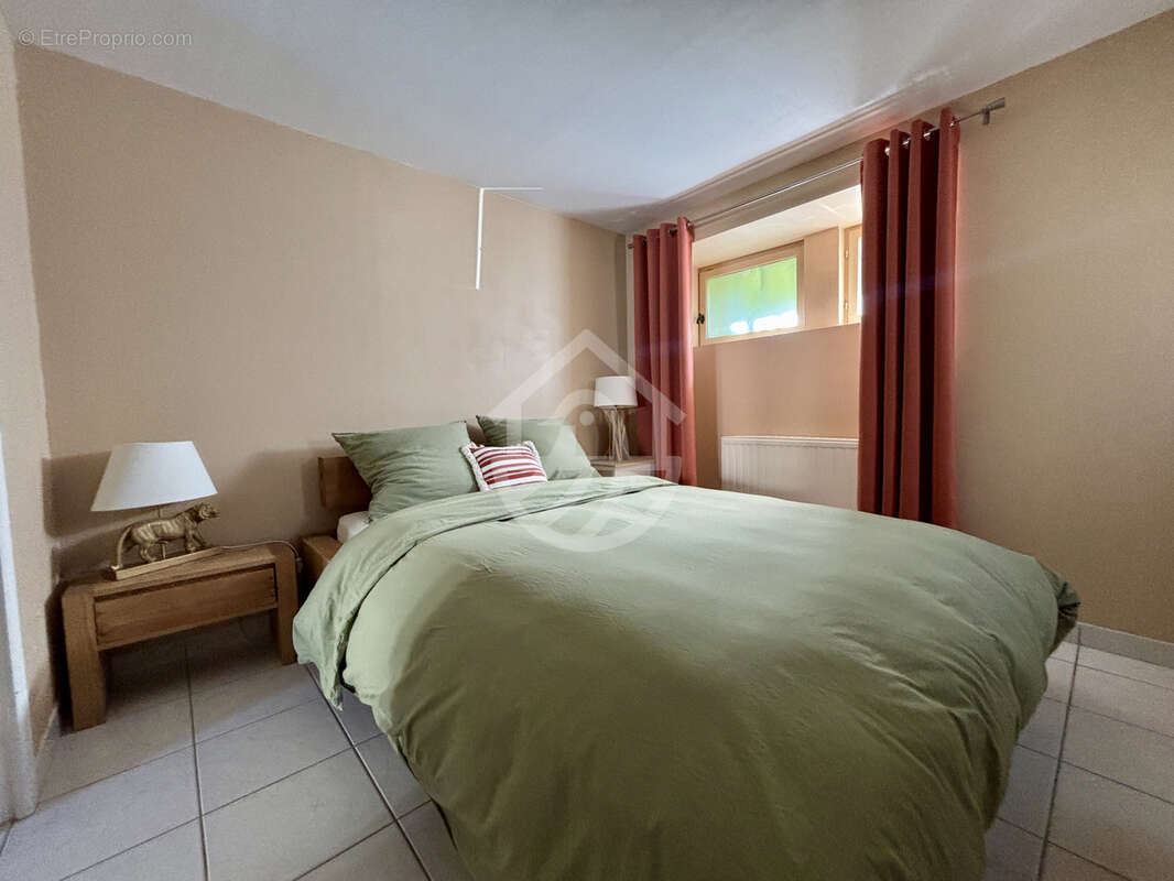 Maison à MAUVES