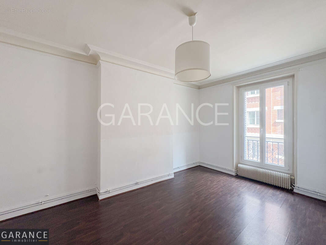 Appartement 83 m² à Paris-10e  - photo 6