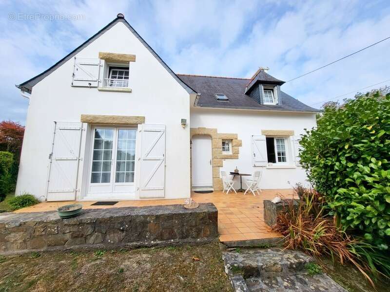 Maison à ROSCANVEL