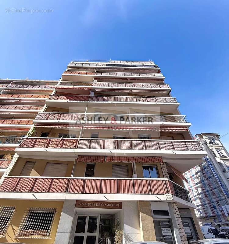 Appartement à NICE