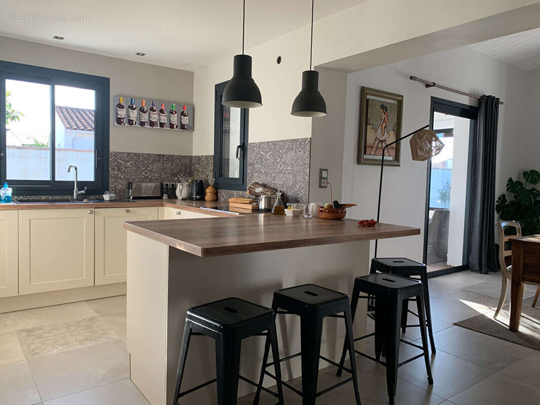Maison Ste Marie De Re 6 pièce(s) 132 m2 - photo 5
